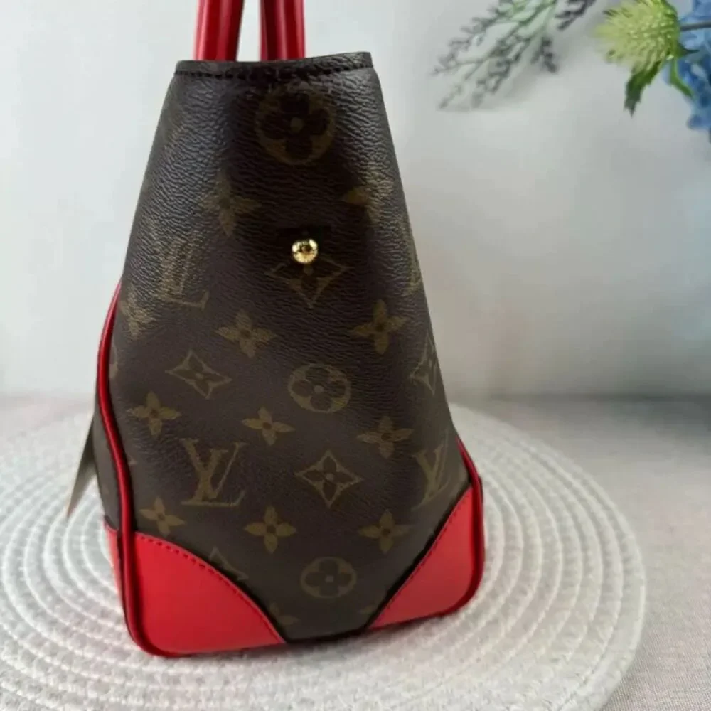 Louis Vuitton Women Pre-Loved Bag Very Good Condition